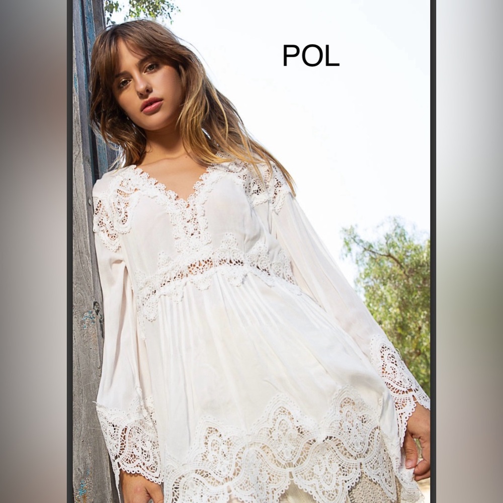 BP212-1⭐️POL pretty White Lace Bohemian top w/lace detdils throughout! Wow! - Picture 7 of 8